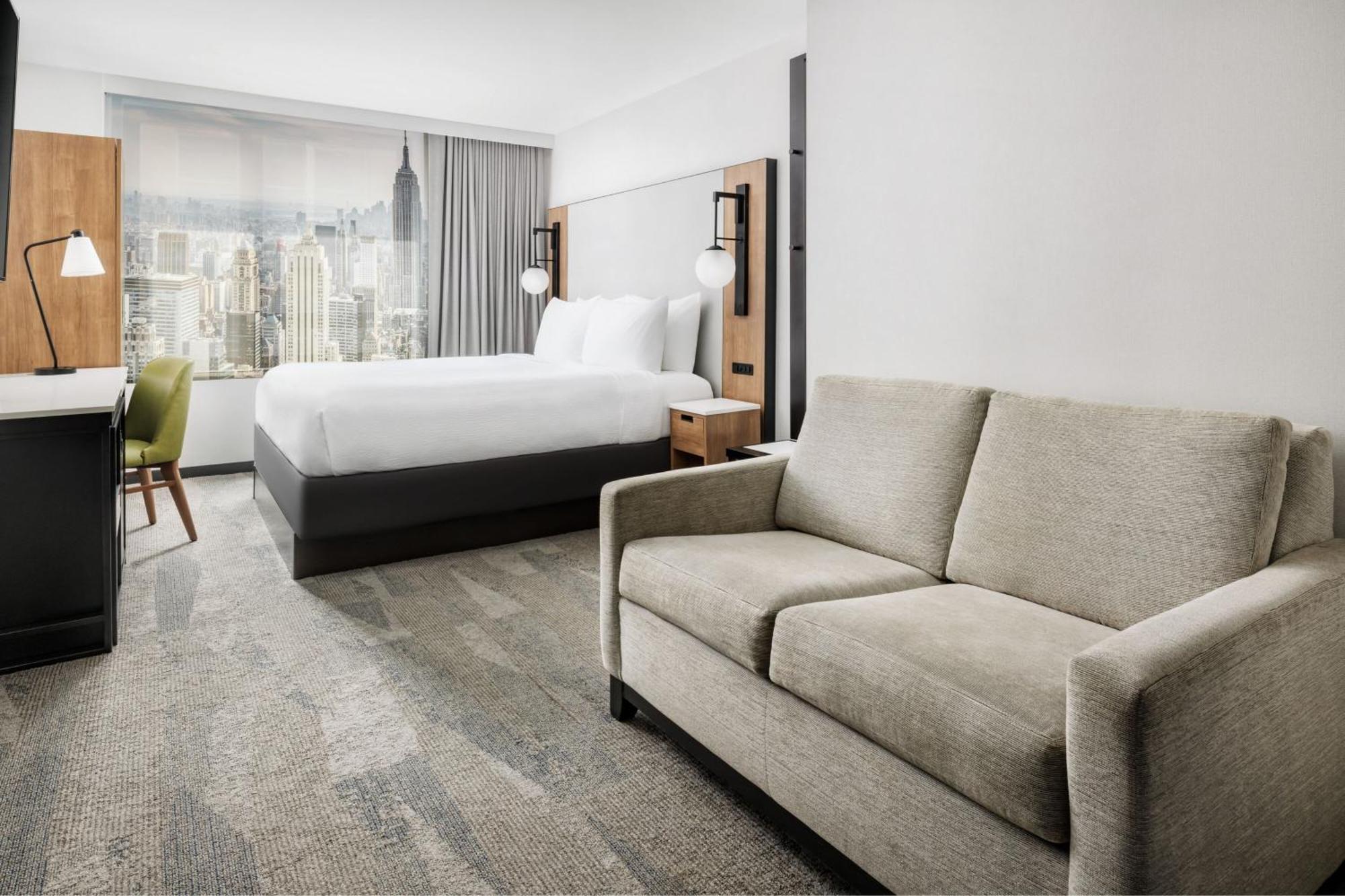 Fairfield Inn & Suites By Marriott New York Manhattan/Times Square South Exterior photo